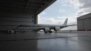 NASAâ€™s DC-8 aircraft flies low on its final flight from Armstrong Flight Research Center